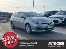 Toyota Auris vaihtoauto