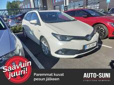 Toyota Auris vaihtoauto