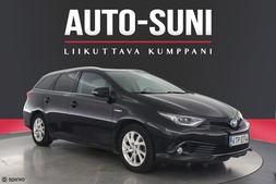 Toyota Auris vaihtoauto