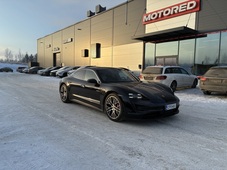 Porsche Taycan vaihtoauto