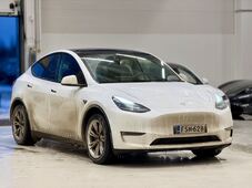 Tesla Model Y vaihtoauto