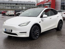 Tesla Model Y vaihtoauto