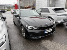 BMW 330 vaihtoauto