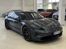 Porsche Taycan vaihtoauto