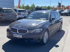 BMW 330 vaihtoauto
