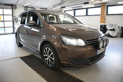 Volkswagen Touran vaihtoauto