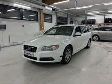 Volvo V70 vaihtoauto