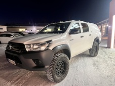 Toyota Hilux vaihtoauto