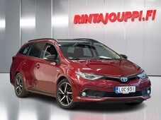 Toyota Auris vaihtoauto