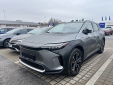 Toyota bZ4X vaihtoauto