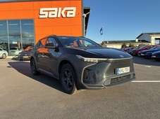 Toyota bZ4X vaihtoauto