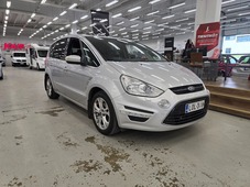 Ford S-MAX vaihtoauto
