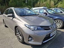Toyota Auris vaihtoauto