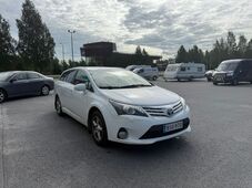 Toyota Avensis vaihtoauto