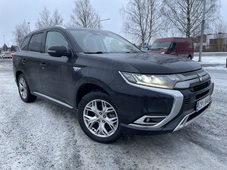 Mitsubishi Outlander PHEV vaihtoauto