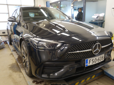 Mercedes-Benz C vaihtoauto