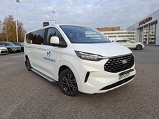 Ford Tourneo Custom vaihtoauto