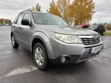 Subaru Forester vaihtoauto