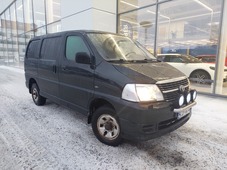 Toyota Hiace vaihtoauto