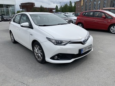 Toyota Auris vaihtoauto