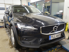 Volvo V60 Cross Country vaihtoauto