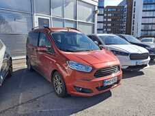 Ford Tourneo Courier vaihtoauto