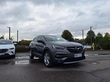 Opel Grandland X vaihtoauto