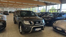 Nissan Navara vaihtoauto
