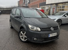 Volkswagen Touran vaihtoauto