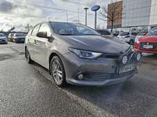 Toyota Auris vaihtoauto