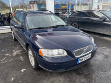 Volvo V70 vaihtoauto