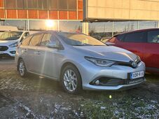 Toyota Auris vaihtoauto