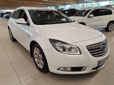 Opel Insignia vaihtoauto
