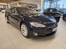 Tesla Model S vaihtoauto