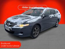 Honda Accord vaihtoauto