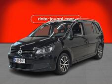 Volkswagen Touran vaihtoauto