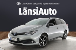 Toyota Auris vaihtoauto
