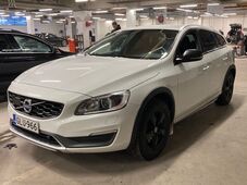 Volvo V60 Cross Country vaihtoauto