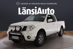 Nissan Navara vaihtoauto