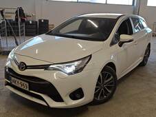 Toyota Avensis vaihtoauto