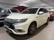 Mitsubishi Outlander PHEV vaihtoauto