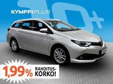Toyota Auris vaihtoauto