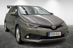 Toyota Auris vaihtoauto
