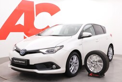 Toyota Auris vaihtoauto