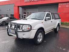 Nissan NP300 vaihtoauto