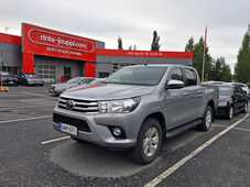 Toyota Hilux vaihtoauto