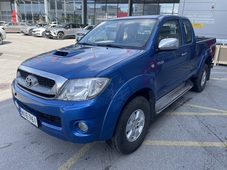 Toyota Hilux vaihtoauto
