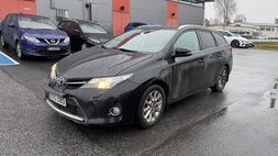 Toyota Auris vaihtoauto