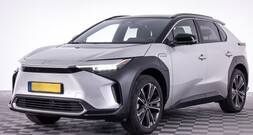 Toyota bZ4X vaihtoauto