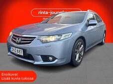 Honda Accord vaihtoauto
